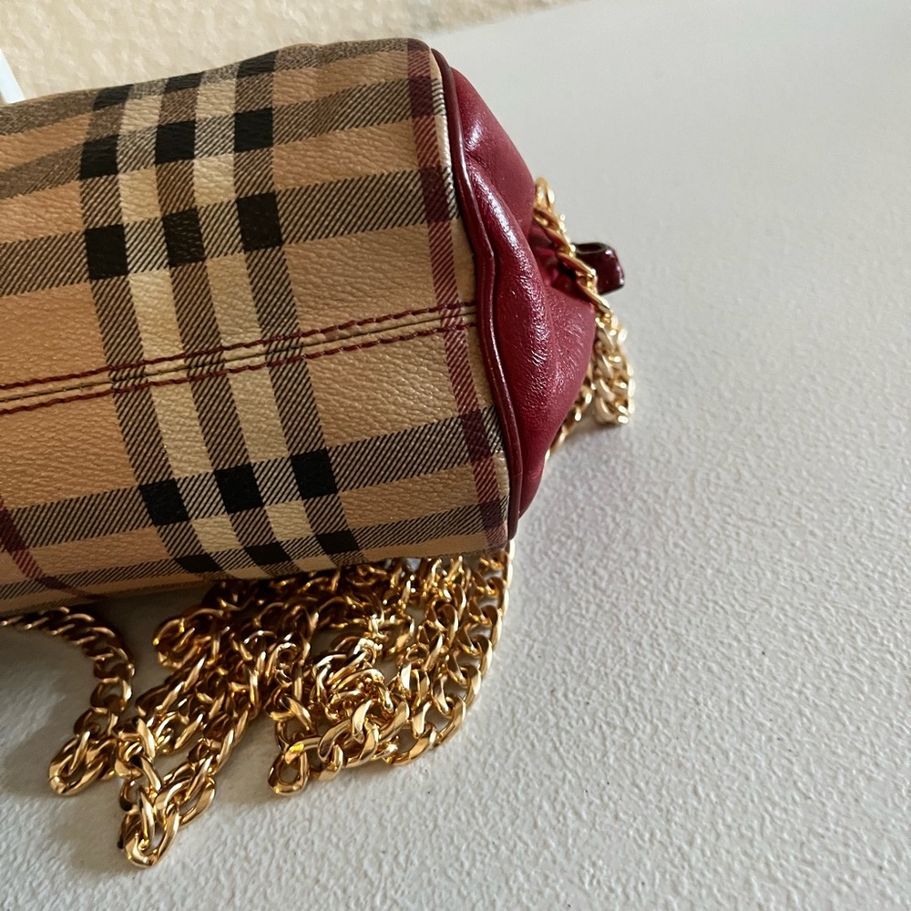 Burberry Checkered Beige and Red Women's Bag - Picture 5 of 12